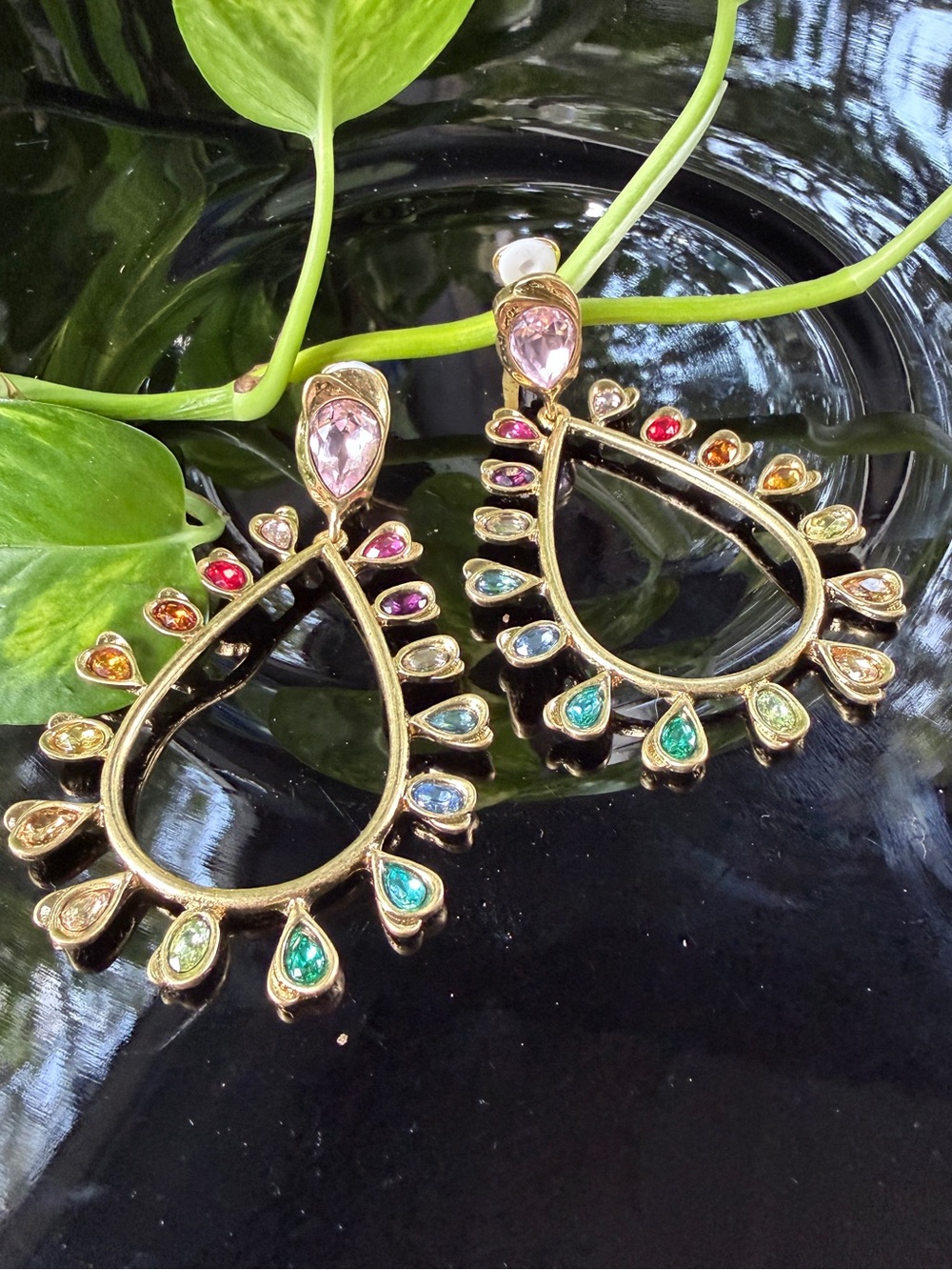 Oscar de la Renta MULTICOLORED GOLD Teardrop Hoop Earrings ⭐️ CLIP ON🩵💚💛🧡❤️🩷 - Picture 10 of 16